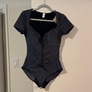 Popilush Short Sleeve Bodysuit